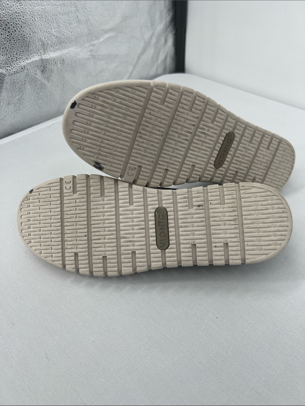 Vionic Uptown Loafers - Picture 7 of 10